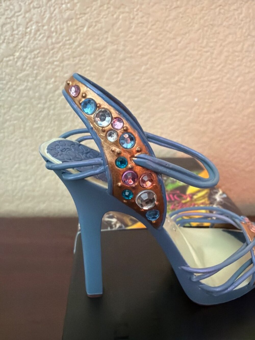2006 Just the Right Shoe by Raine “Crystal Palace” Mini Shoe Figurine NEW - Picture 3 of 14
